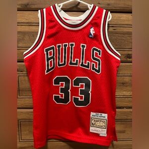 Youth small basketball jersey - Mitchell & Ness - Scottie Pippen - Chicago Bulls